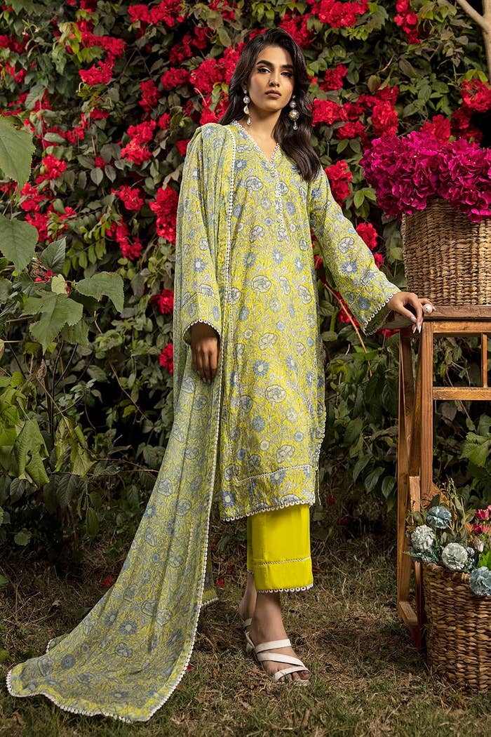 3PC Printed Lawn Unstitched Suit with Chiffon Dupatta BM-42003