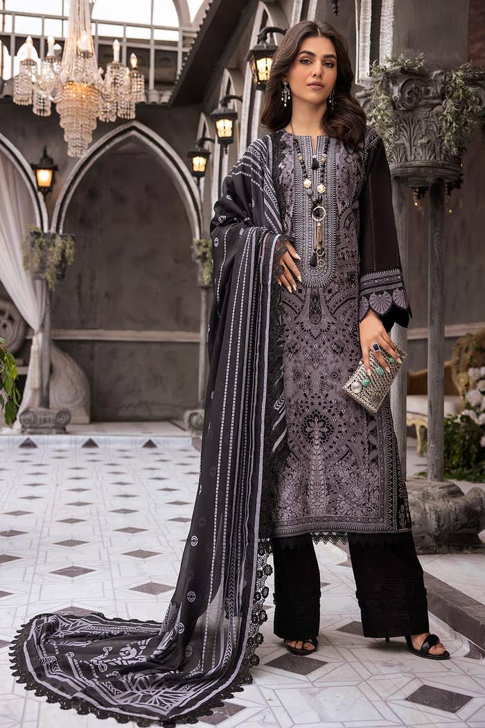 3PC Embroidered Printed Lawn Unstitched Suit with Burnout Tissue Silk Dupatta BN-42002